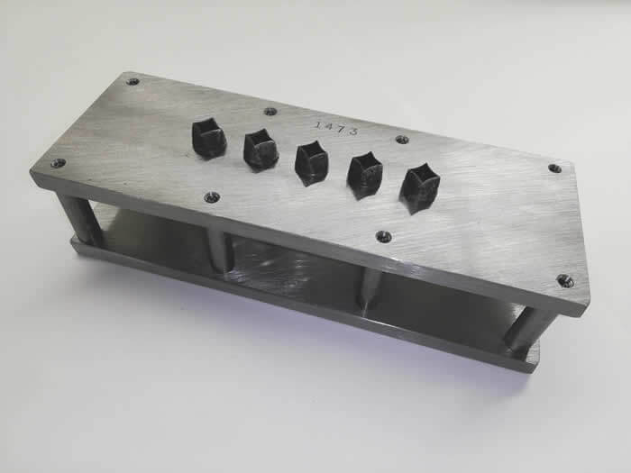 エキセン・パンチング