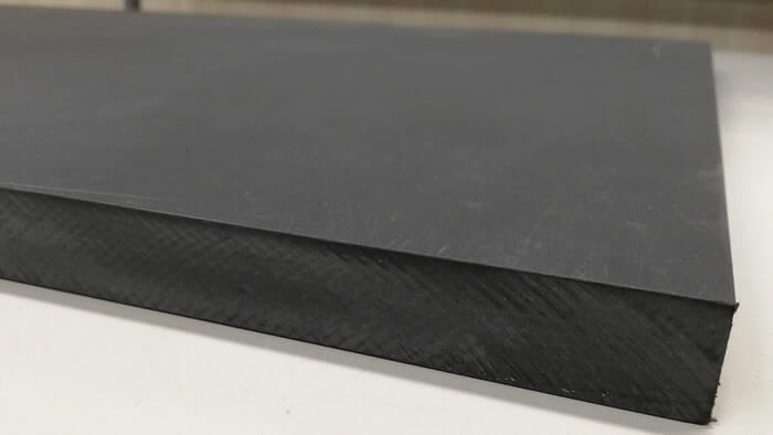 塩化ビニール板（断面）